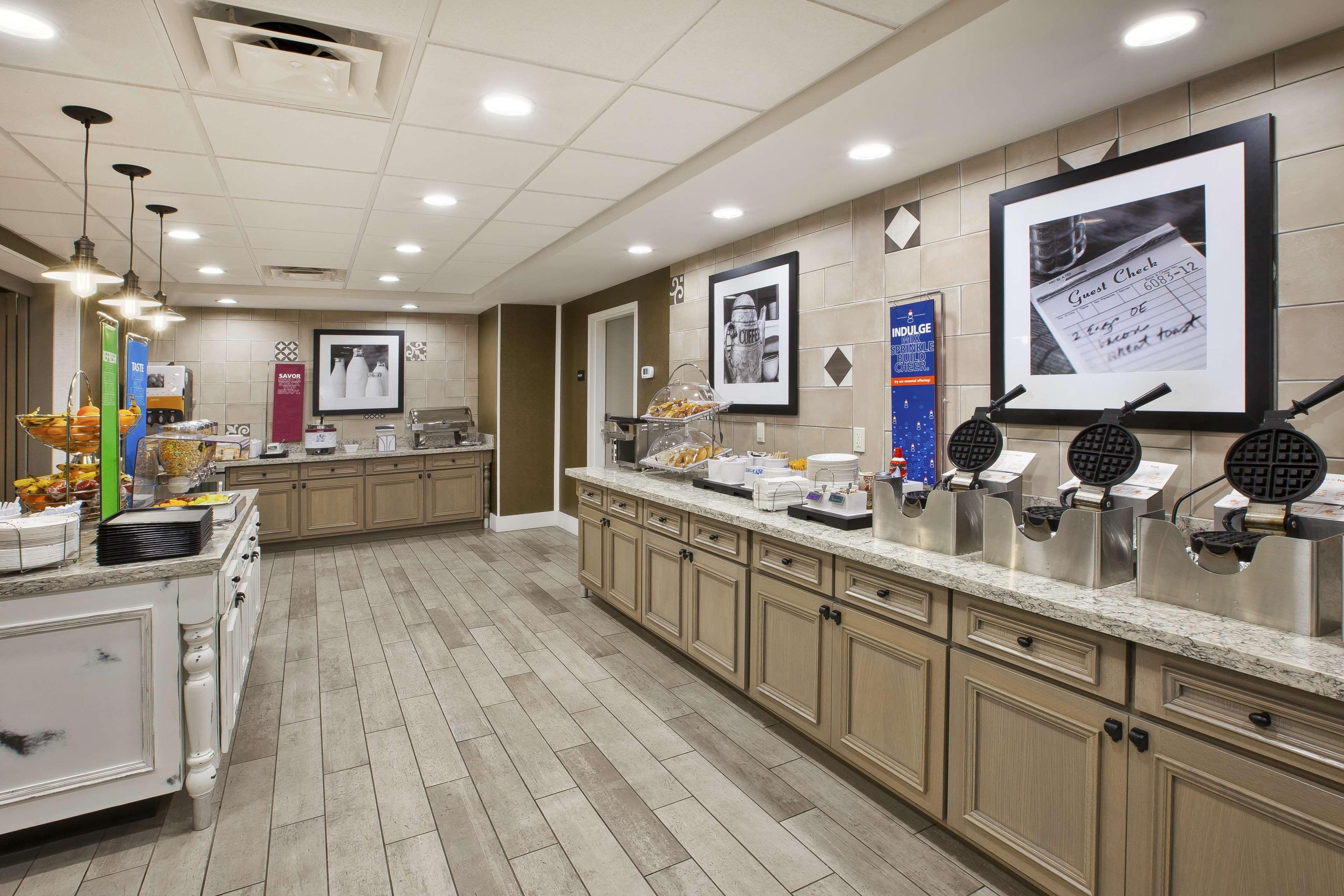 Hampton Inn & Suites אליאנס מראה חיצוני תמונה