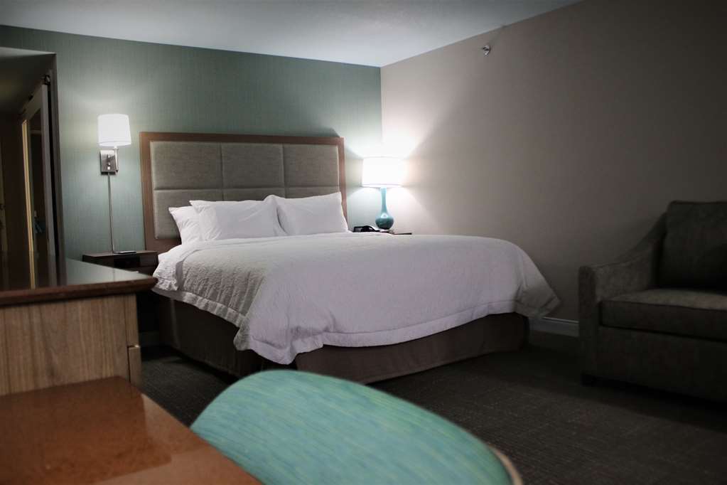 Hampton Inn & Suites אליאנס חדר תמונה