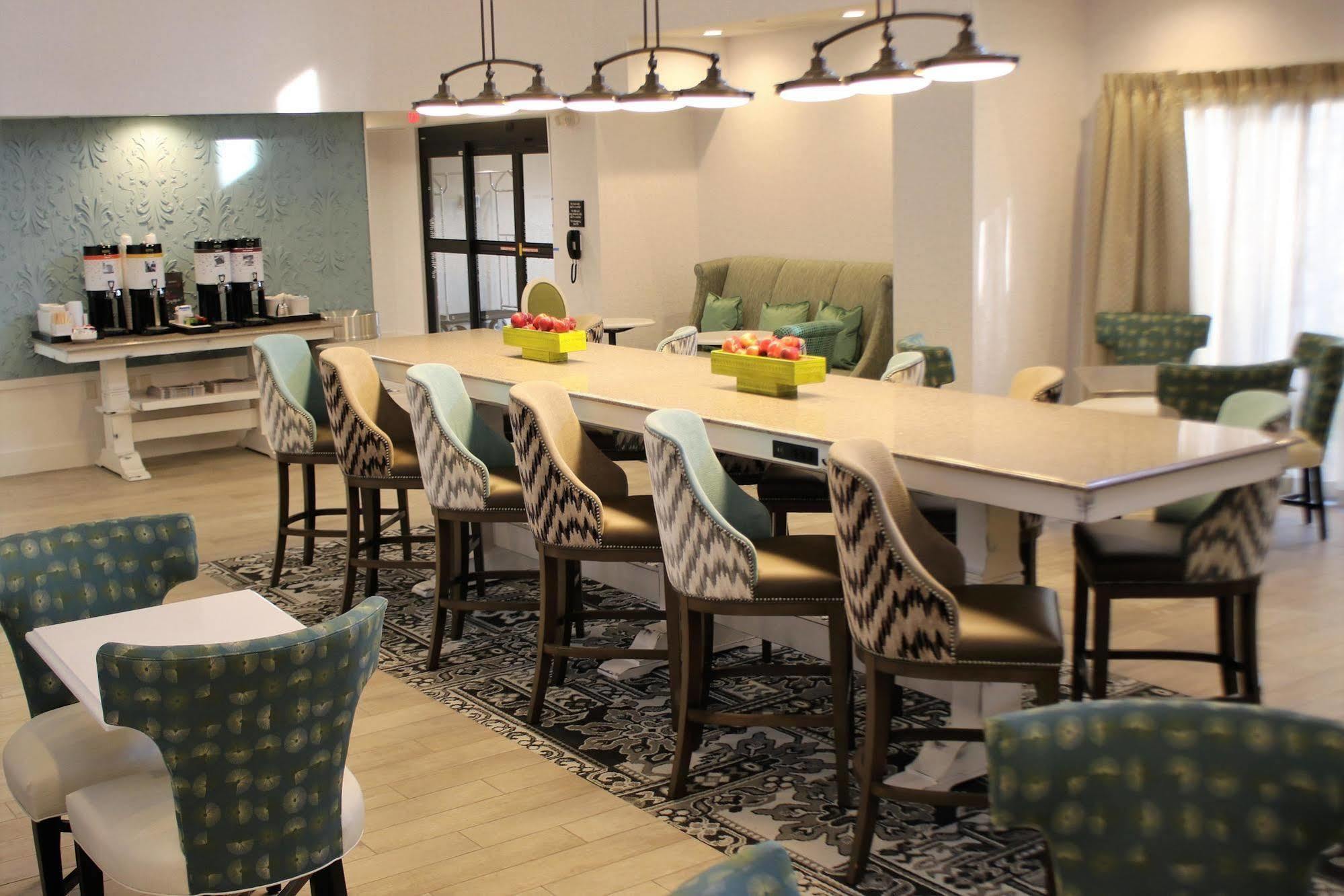 Hampton Inn & Suites אליאנס מראה חיצוני תמונה